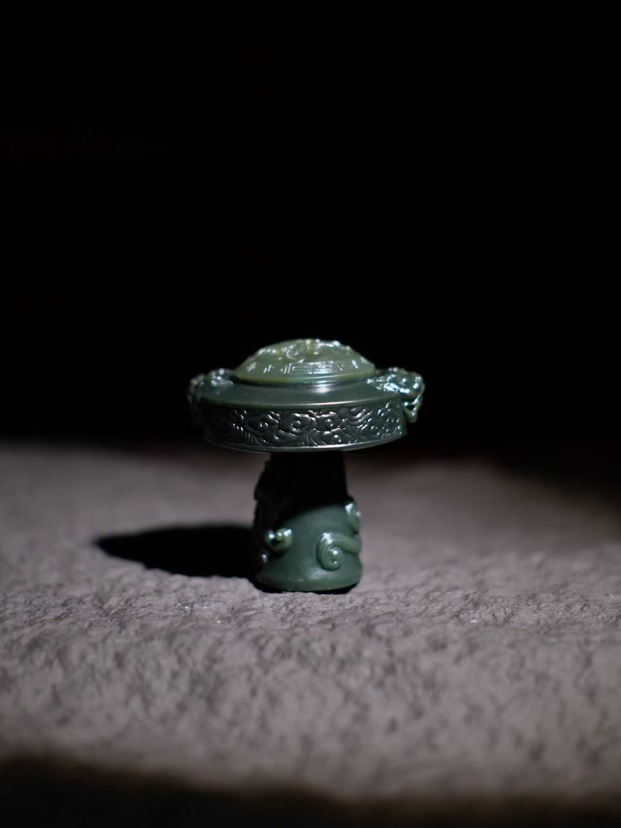 【盘龙】青玉香薰炉