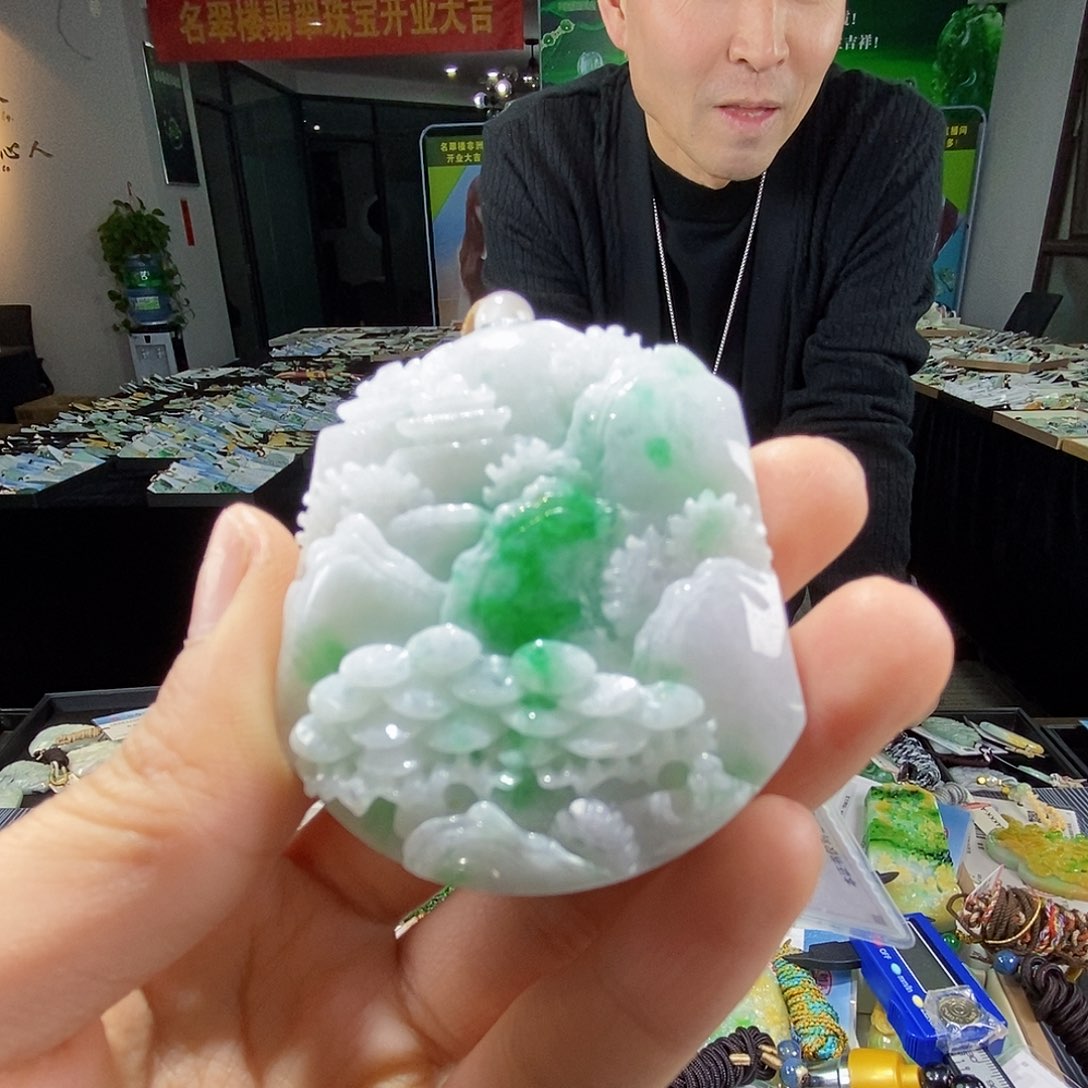 颈饰未镶嵌翡翠翡翠