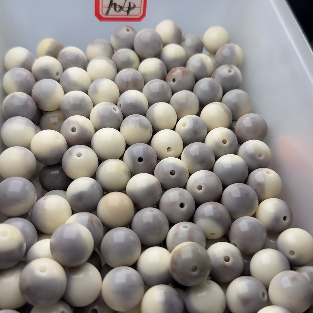 吊坠菩提根/象牙果120 颗骨瓷海豚 14 圆