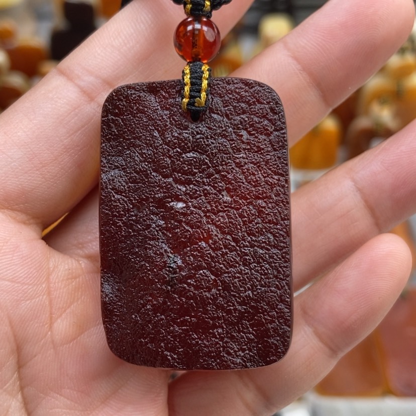 【闪购商品】琥珀颈饰未镶嵌