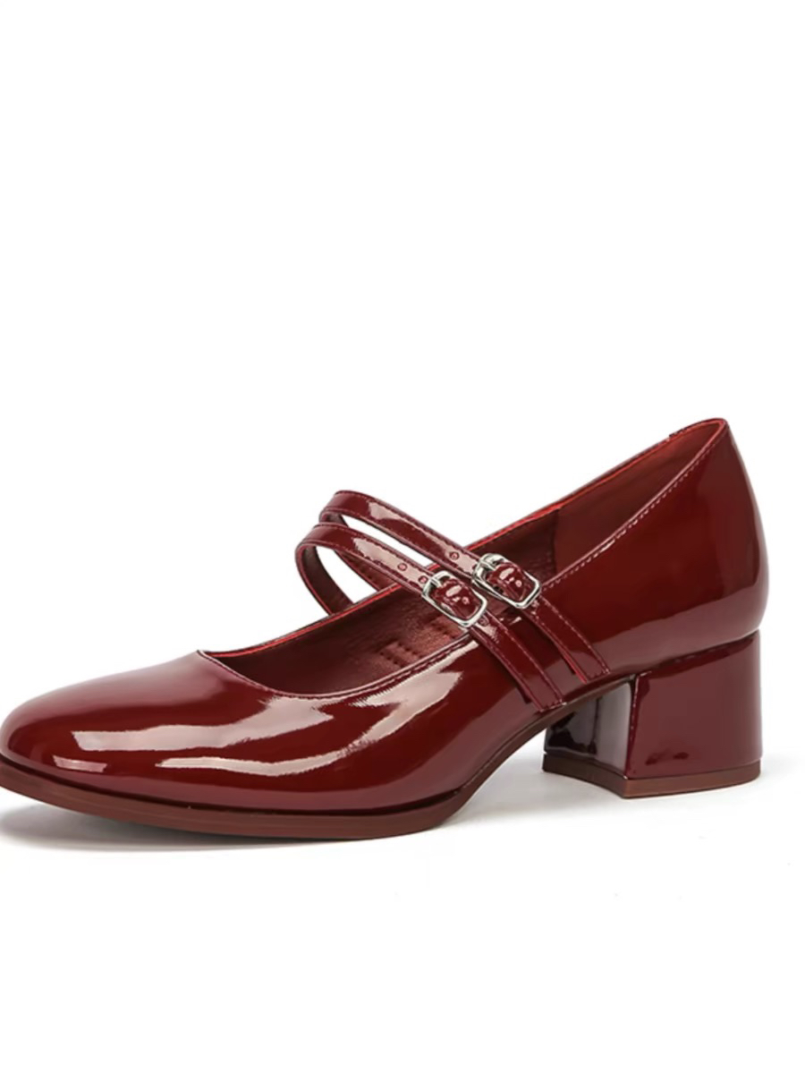 断码女鞋、听主播提示下单，时尚一字带粗跟单鞋