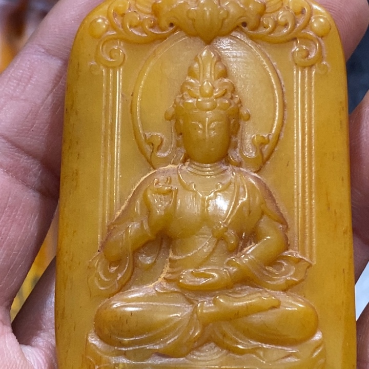 滴血莲花菩提吊坠