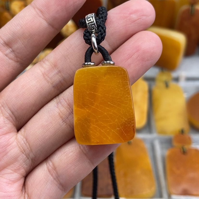 【闪购商品】琥珀珠宝奇石未镶嵌