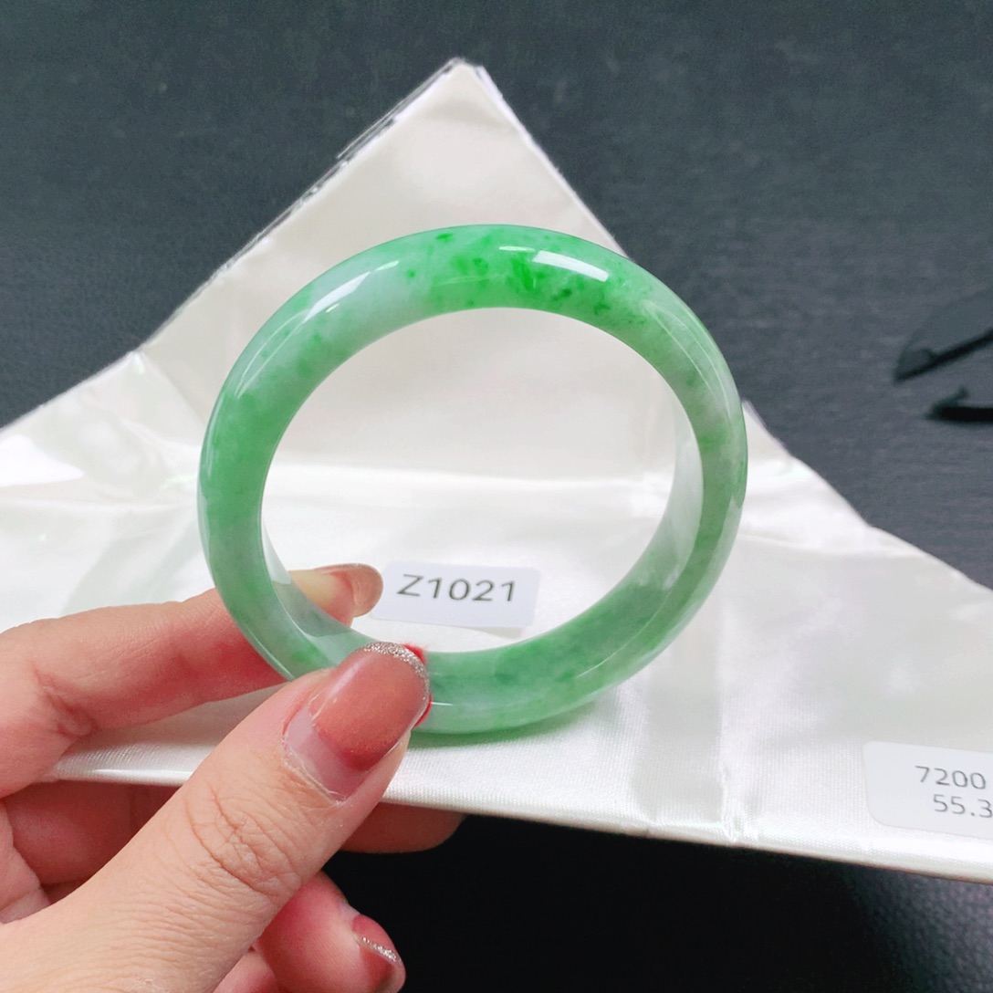 翡翠未镶嵌手镯品质好强推03
