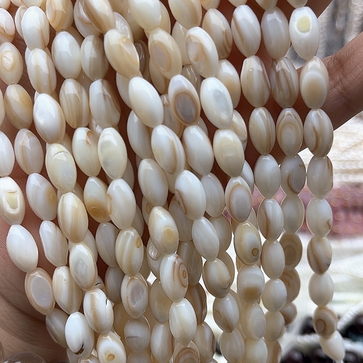 未镶嵌玛瑙/玉髓珠宝半成品一条6/10mm左右贝壳枣珠