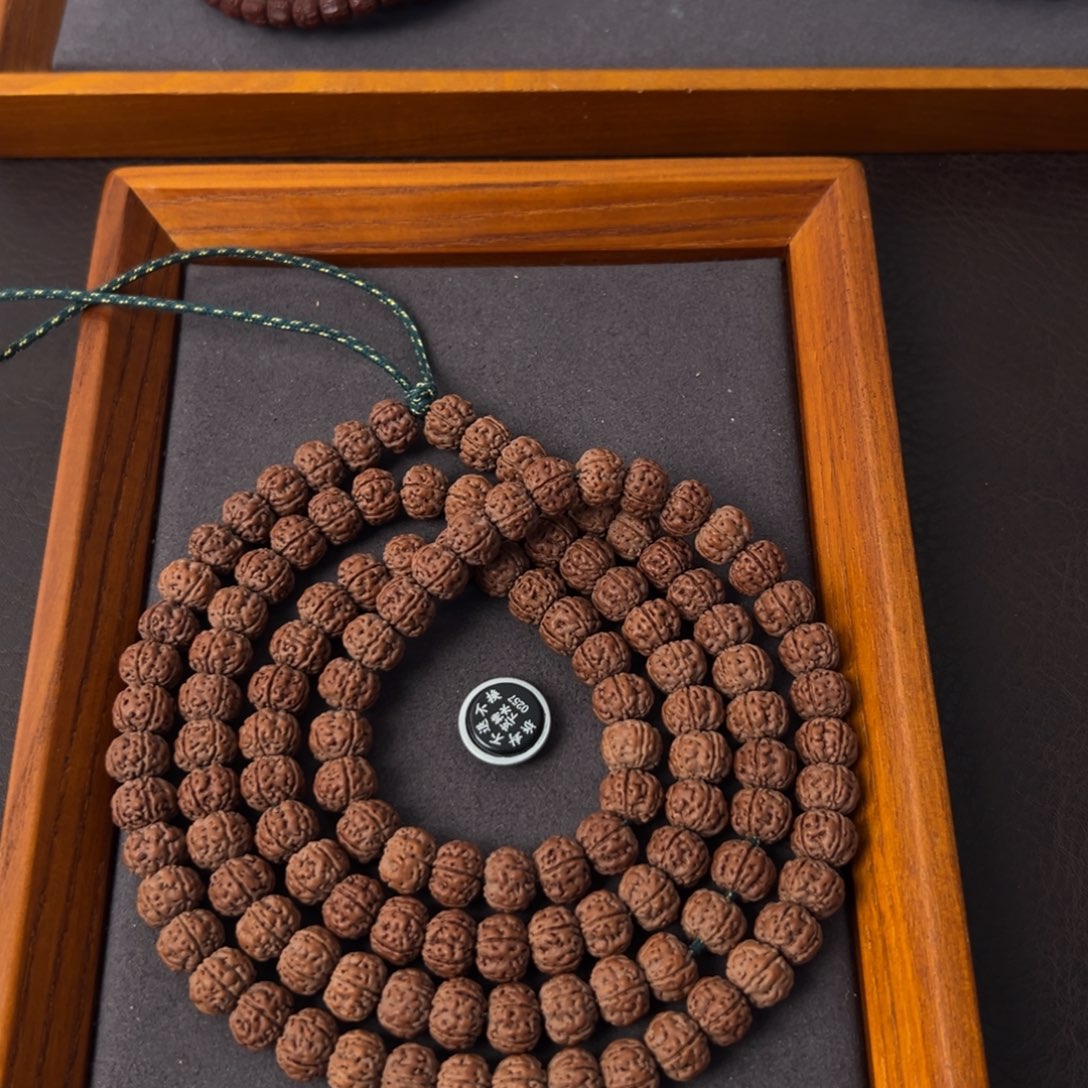 l***n吊坠金刚菩提超头