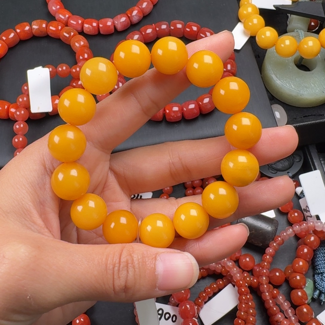 海***沫南红玛瑙未镶嵌珠宝奇石