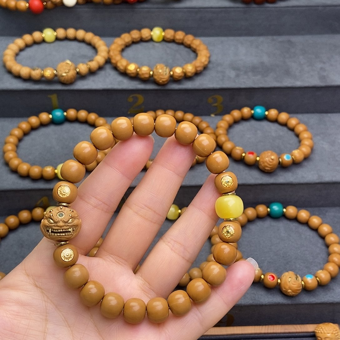 猴头核桃手串猴头核桃手串六目四标原 黄9.8