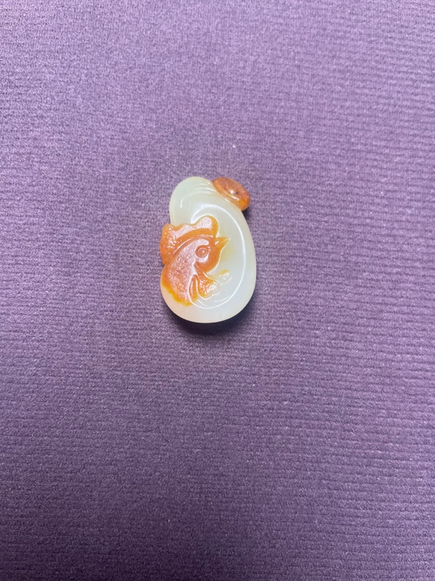 新疆和田玉观上加官