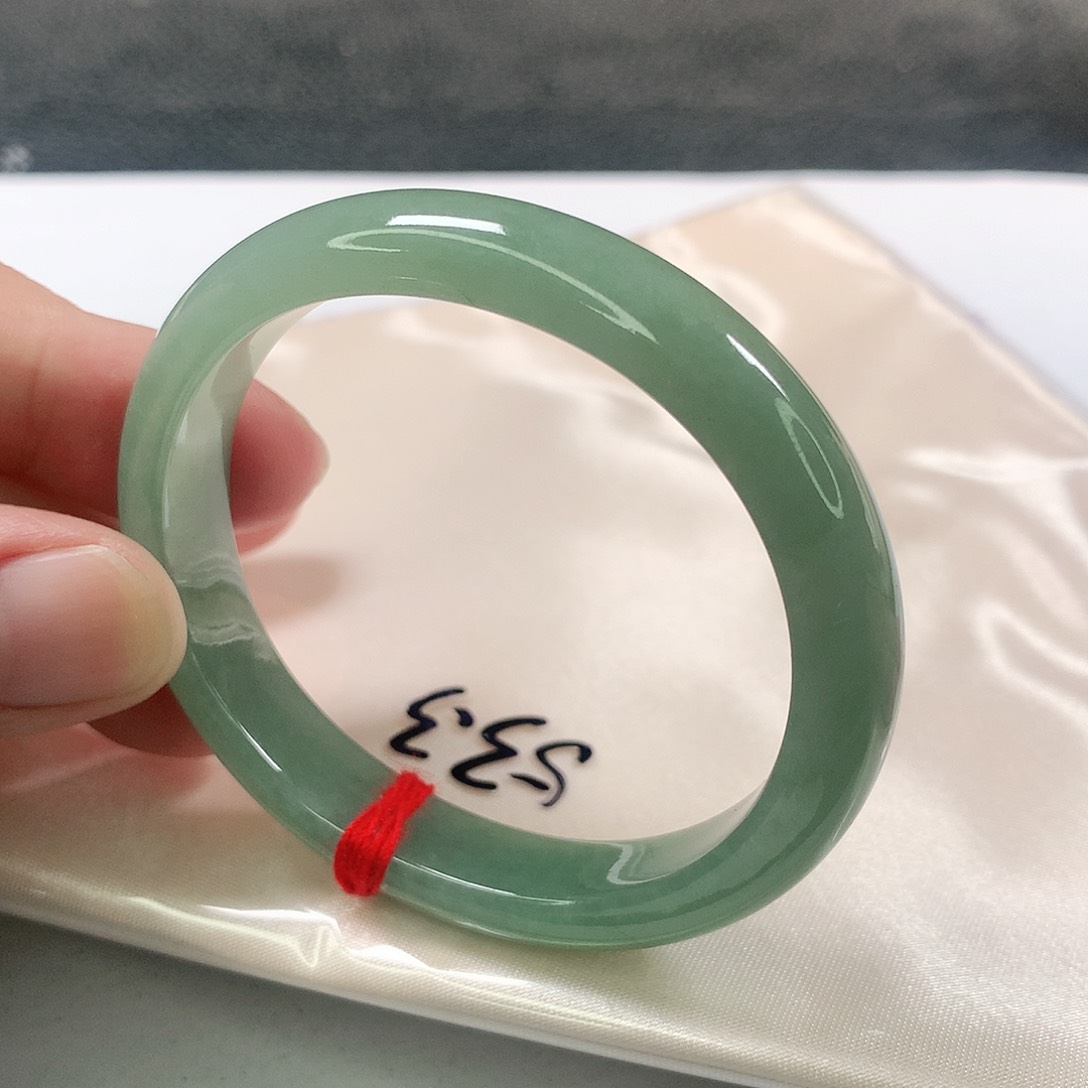 未镶嵌手镯（贵妃镯）翡翠504