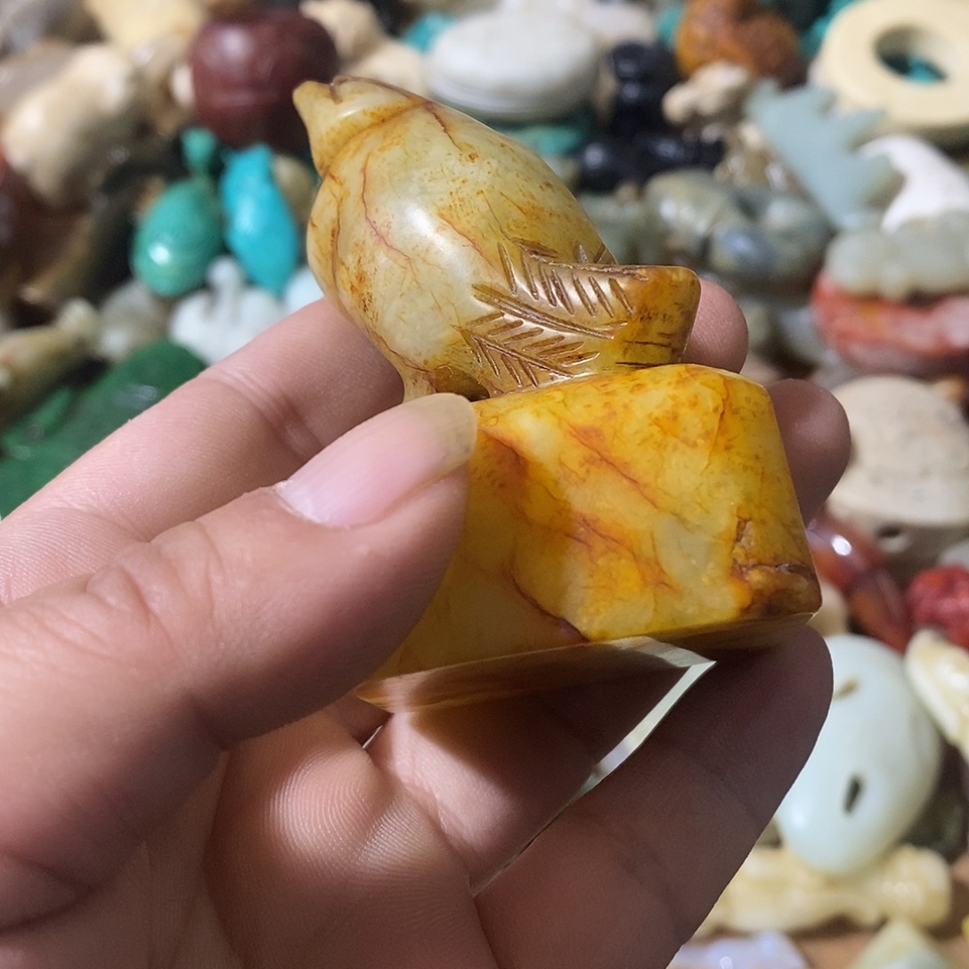 和田玉（糖玉）未镶嵌挂件