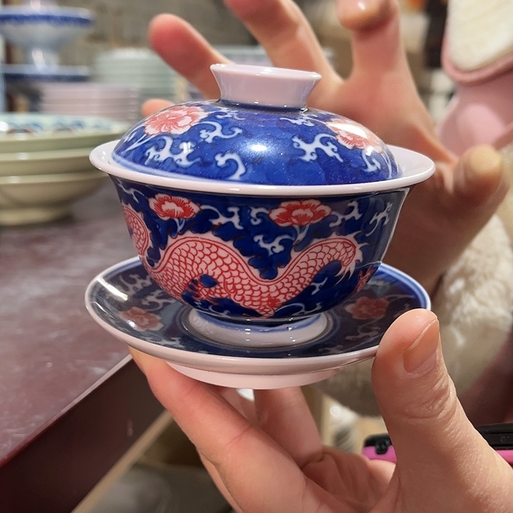 瓷片////景德镇陶瓷盖碗。红。