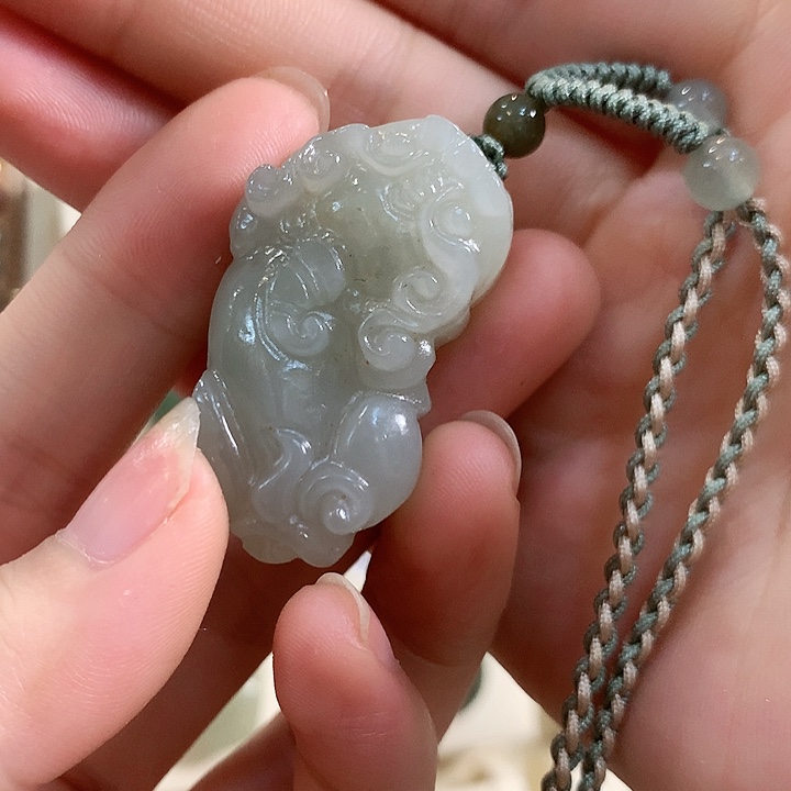 和田玉颈饰未镶嵌婷