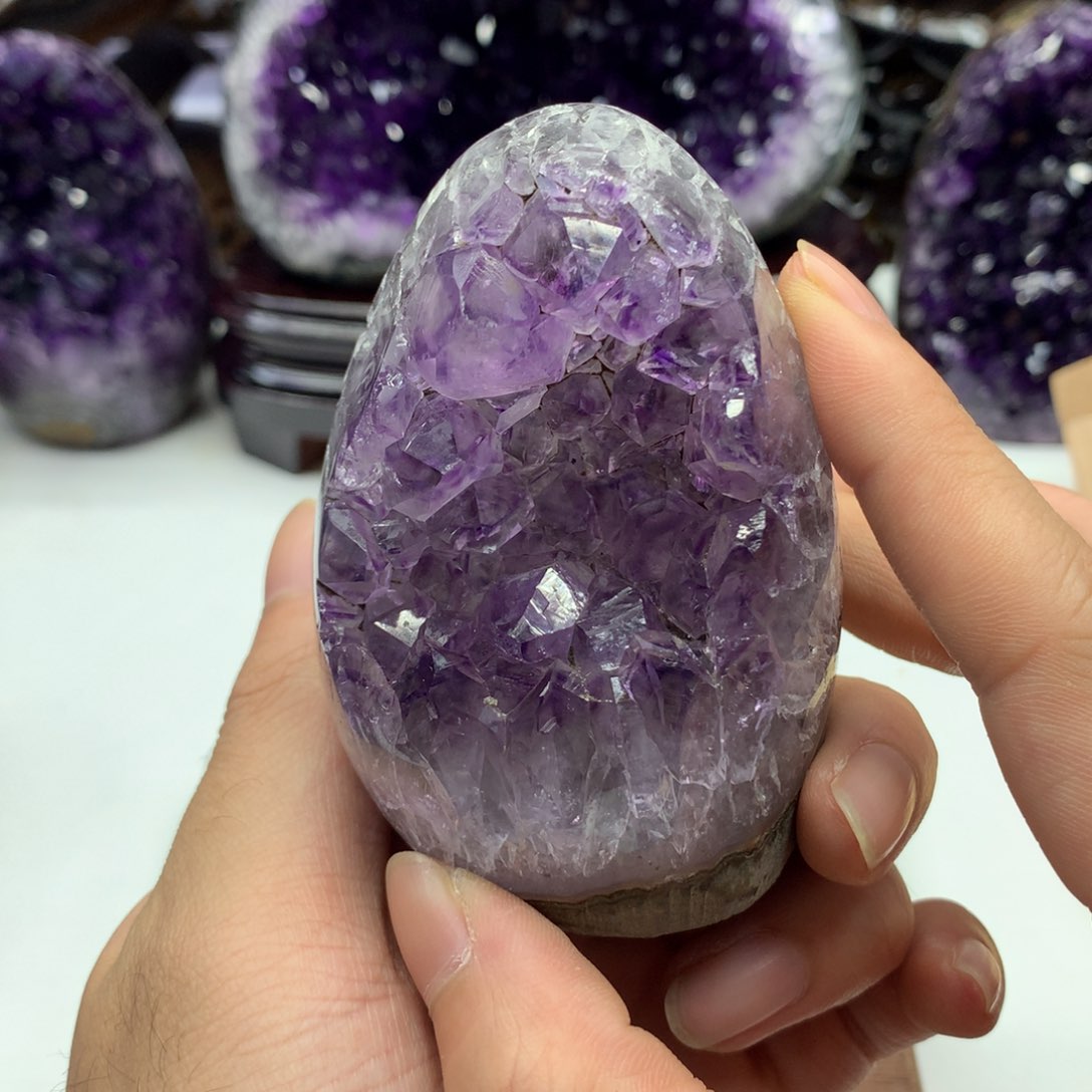 未镶嵌水晶大型摆件（非配饰）