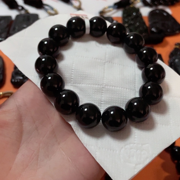 翡翠颈饰未镶嵌未****油