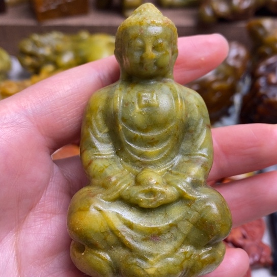 蛇纹石玉未镶嵌颈饰33