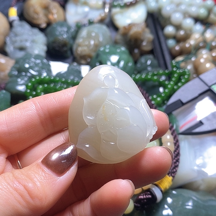 未镶嵌手链和田玉四***薇