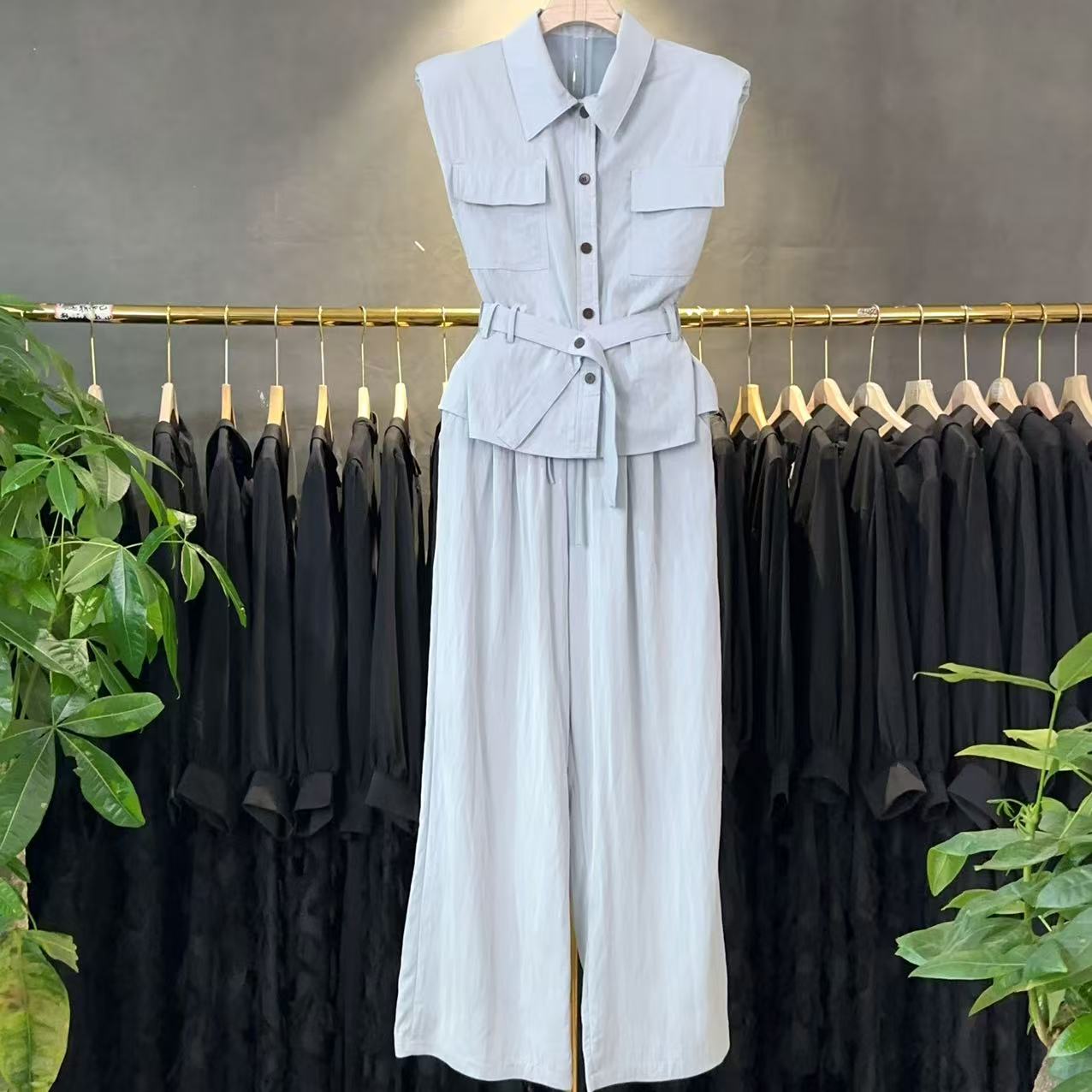 套装纯色方领单排扣短款无袖衬衫上衣宽松直筒百搭休闲长裤