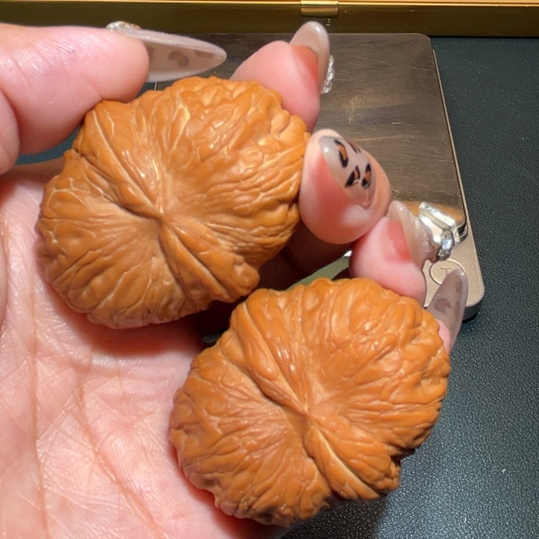 文玩核桃吊坠元宝45