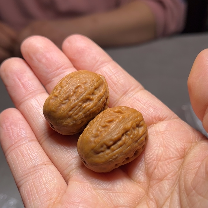 文玩核桃把件大枣8649