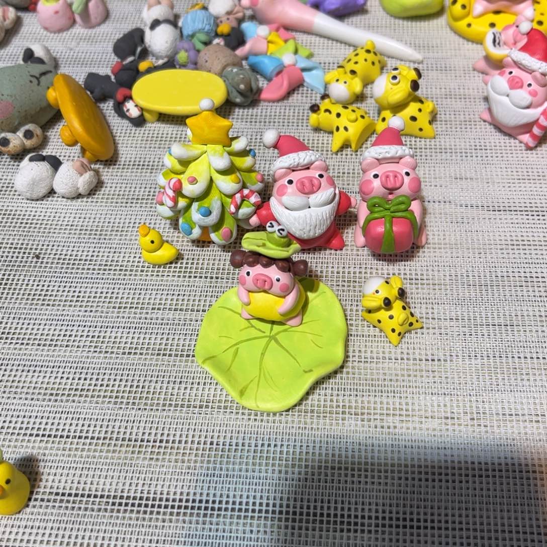 ****夏摆件加白色点点喝拐杖