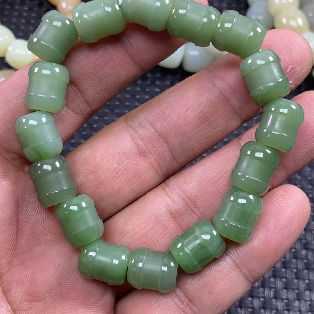 和田玉手链未镶嵌