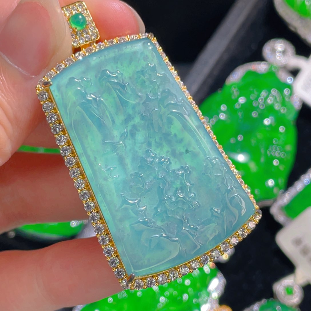 翡翠吊坠(不含链)未镶嵌