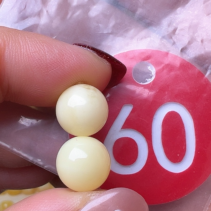 蜜蜡裸石未镶嵌10m m