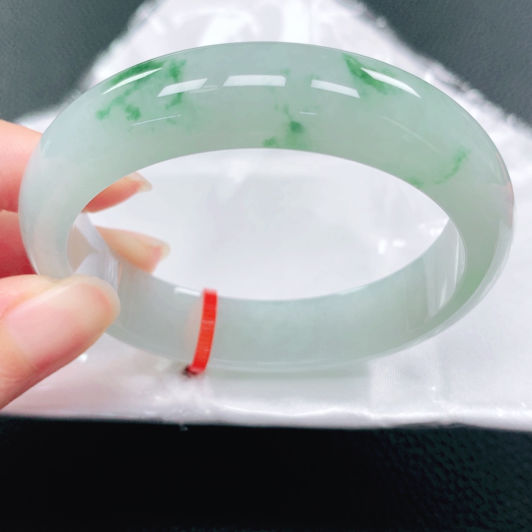 未镶嵌手镯翡翠55圈