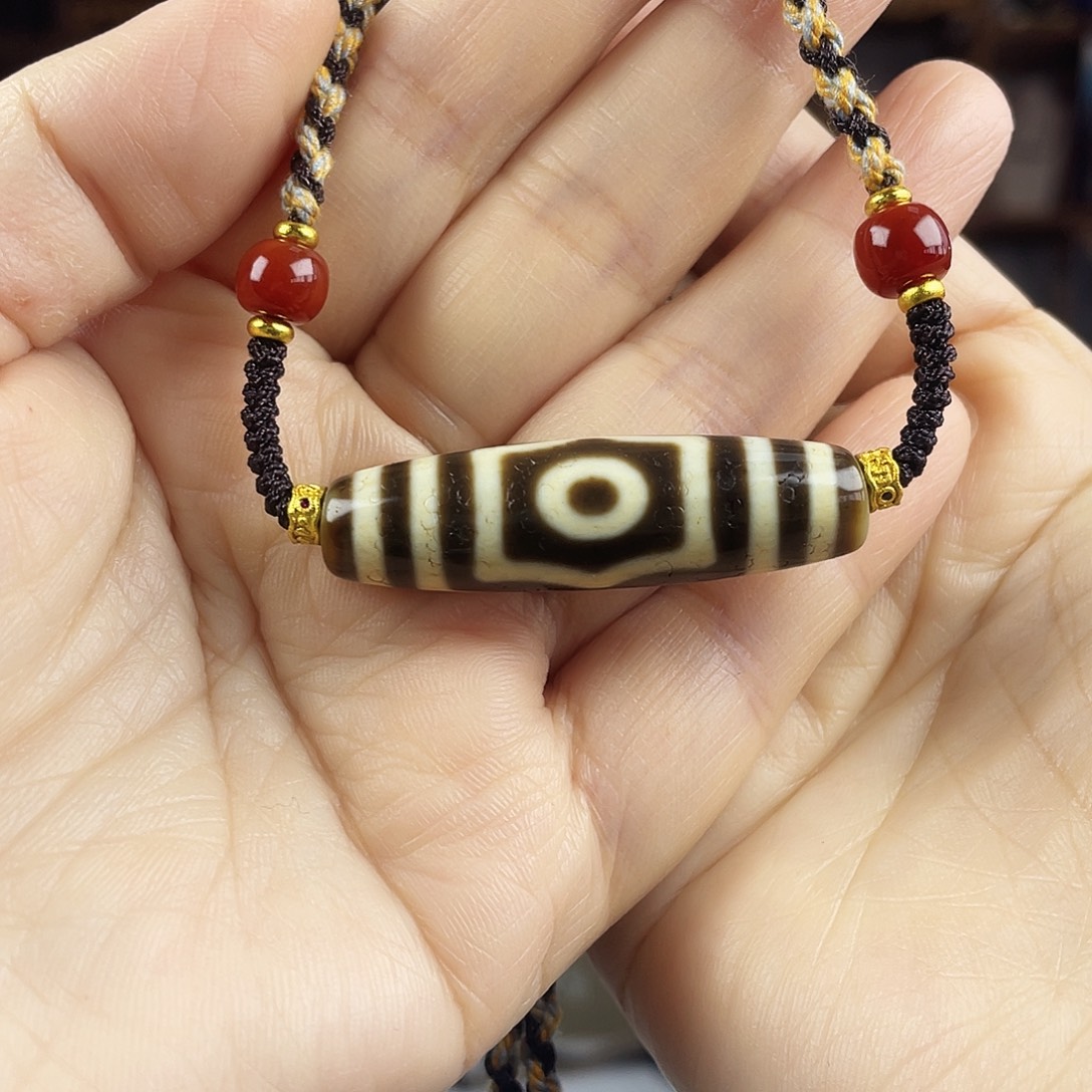 呱***唧玛瑙/玉髓合金颈饰任晓攀