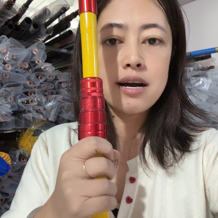 ****海黄色五米伸缩杆一根