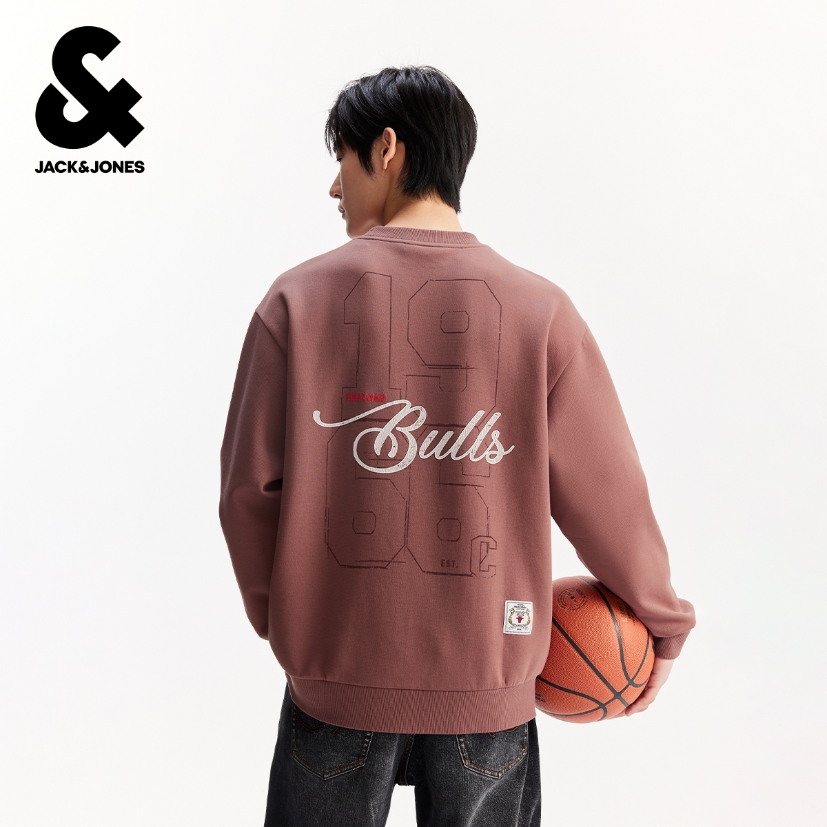 【NBA联名芝加哥队】杰克琼斯男士圆领卫衣舒适宽松痞帅慵懒风男装