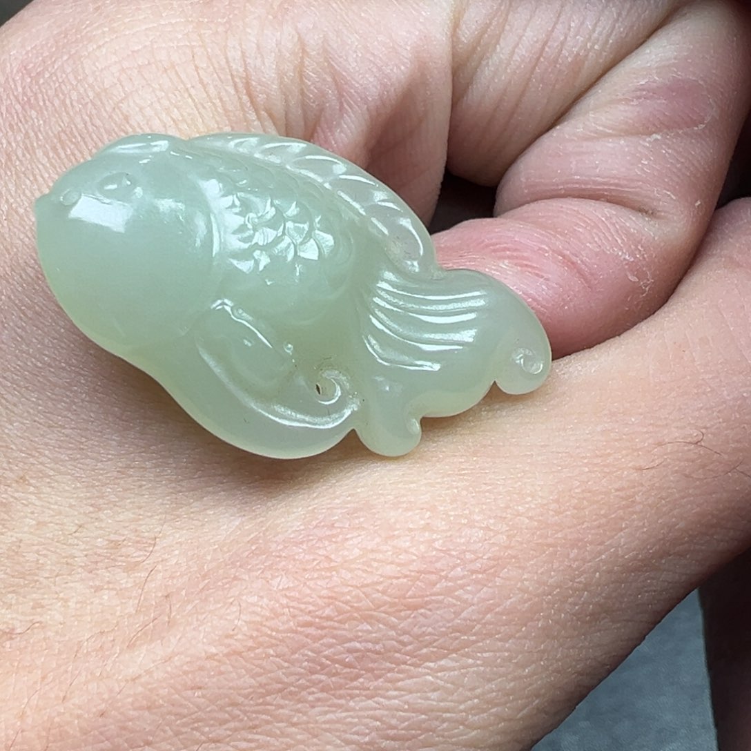 和田玉颈饰未镶嵌鱼多样性拍一发一