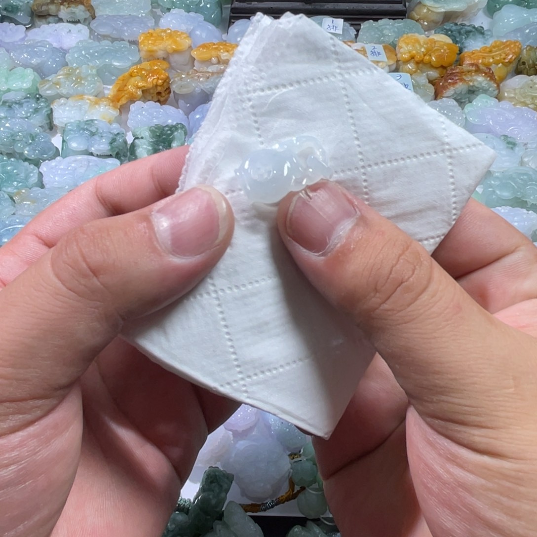 翡翠未镶嵌颈饰天然