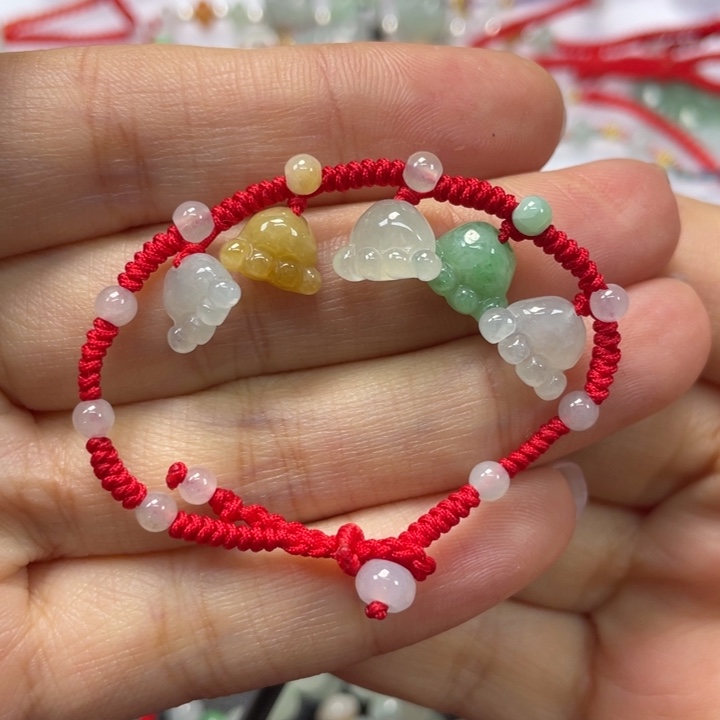 翡翠未镶嵌手绳7999999999