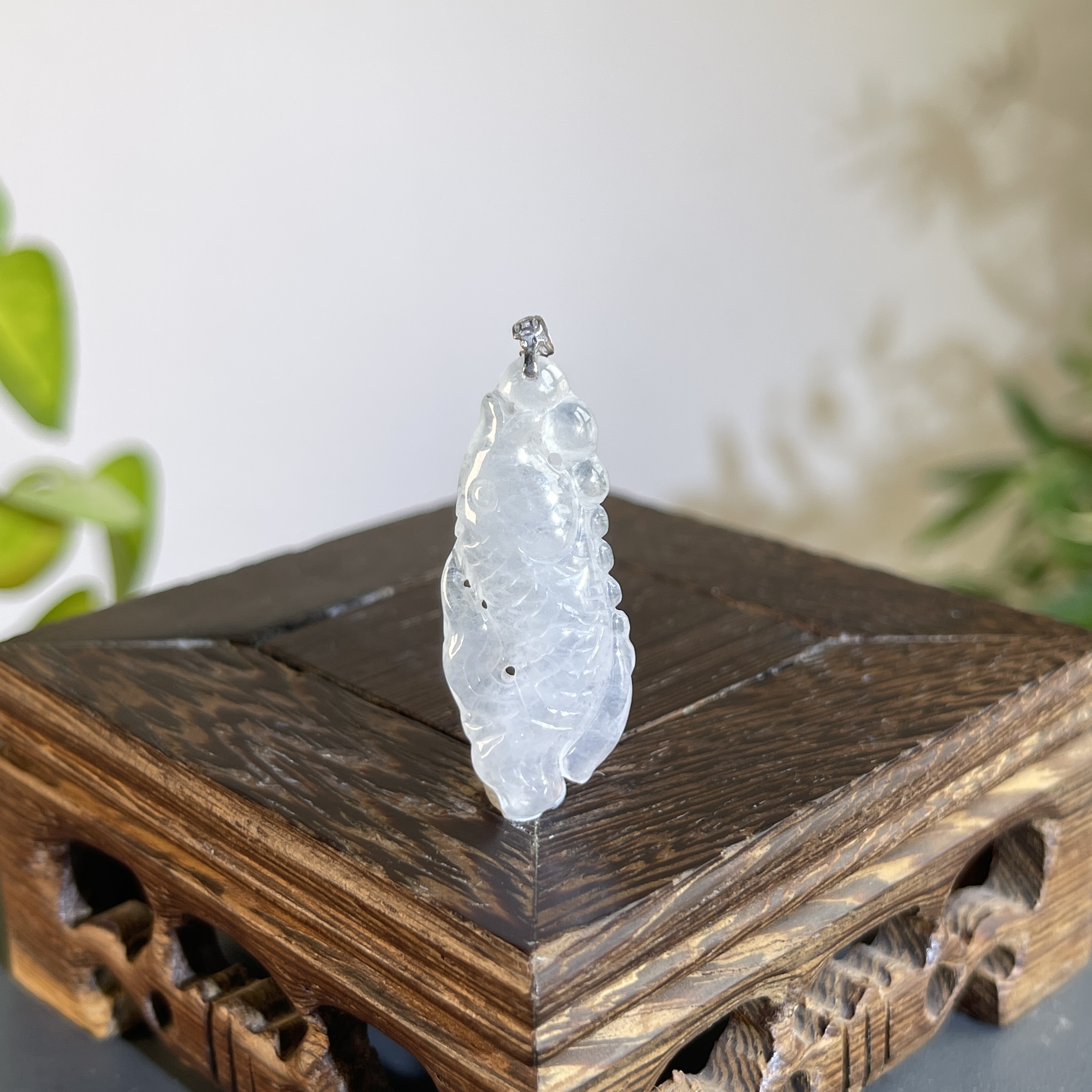 JTA15-014 天然缅甸A货翡翠  18K扣年年有余