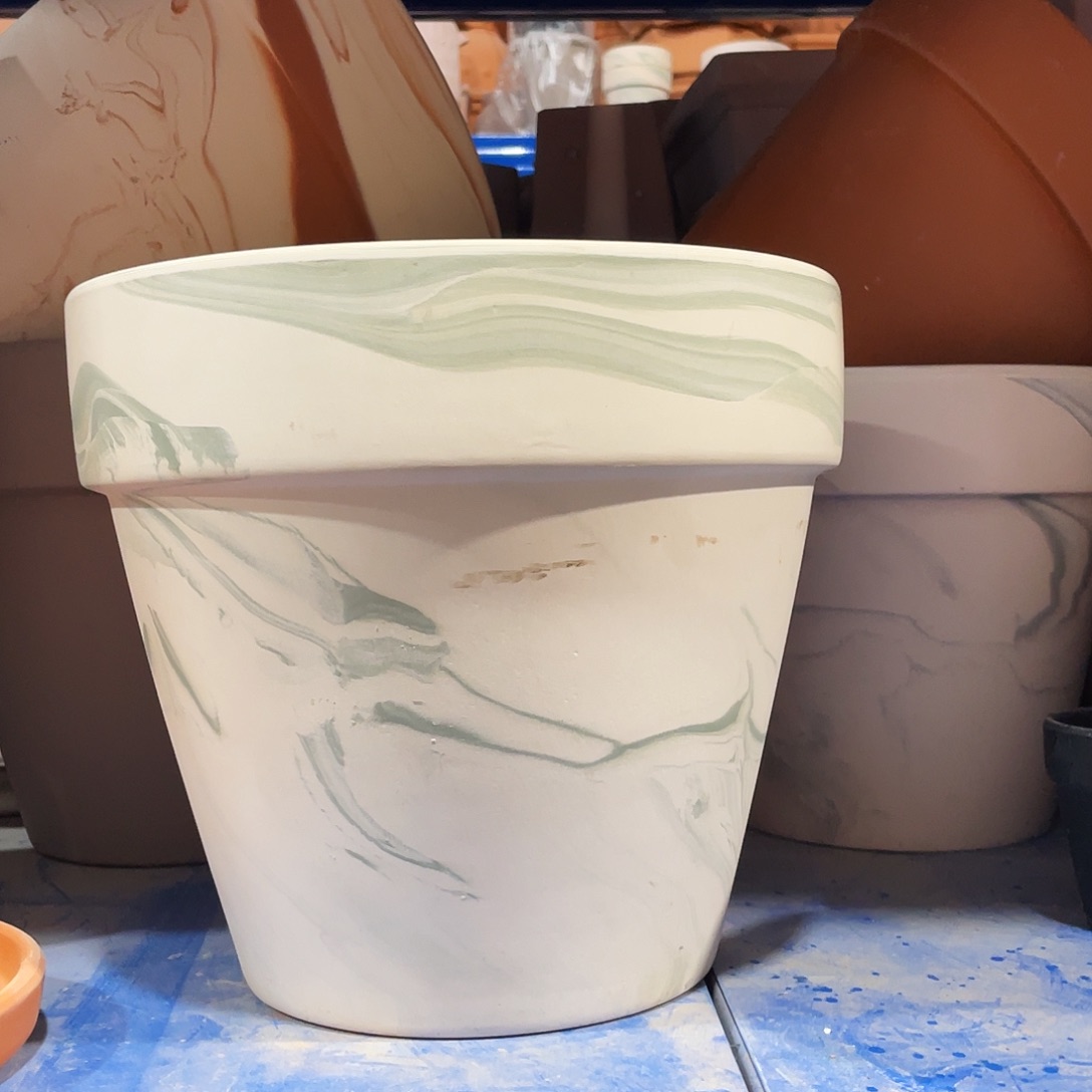 口30×27       绿土加奶茶色6号底托