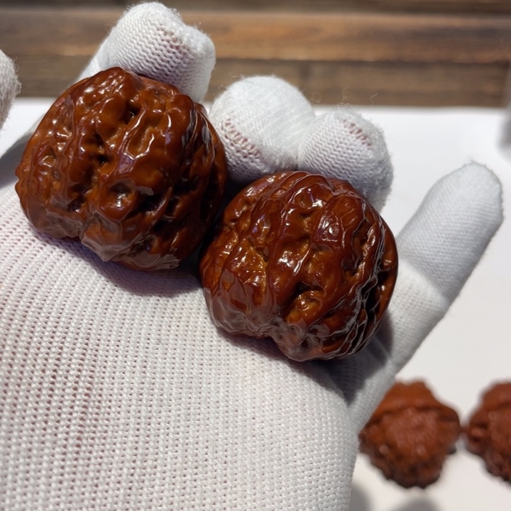 文玩核桃吊坠蛤蟆头200色差.18.36