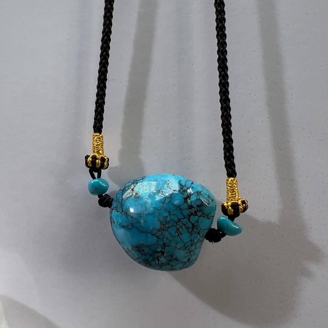 绿松石未镶嵌挂件