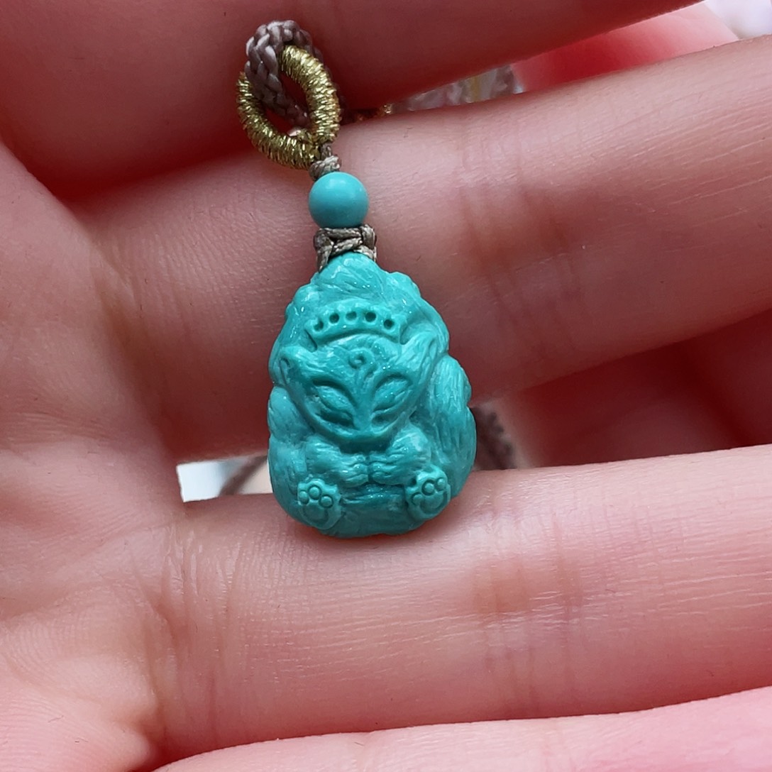 绿松石颈饰未镶嵌