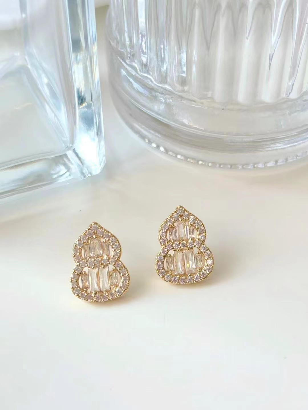 铜合金耳饰 D6257满钻葫芦