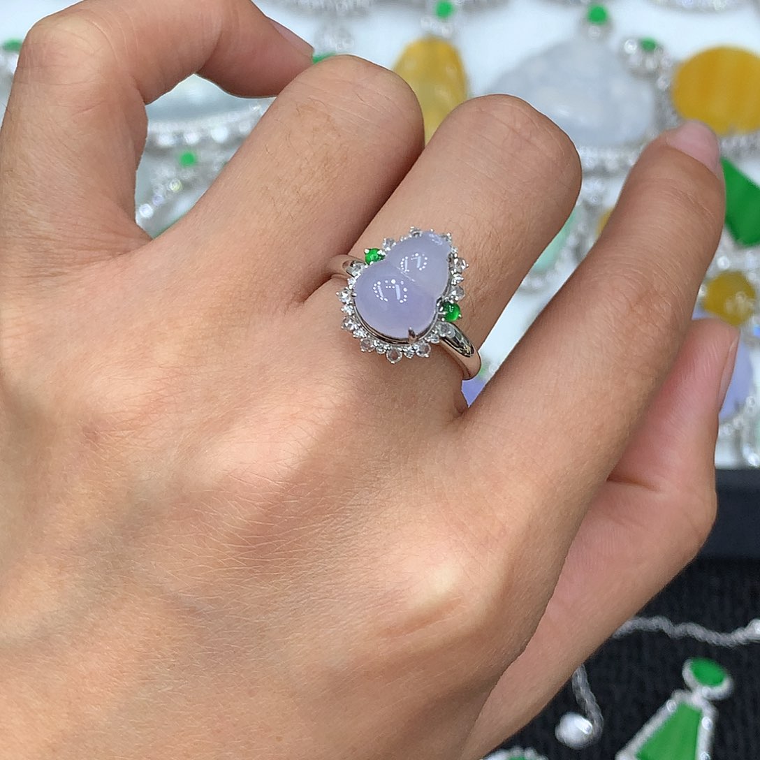 【闪购商品】翡翠戒指18K金镶嵌葫芦