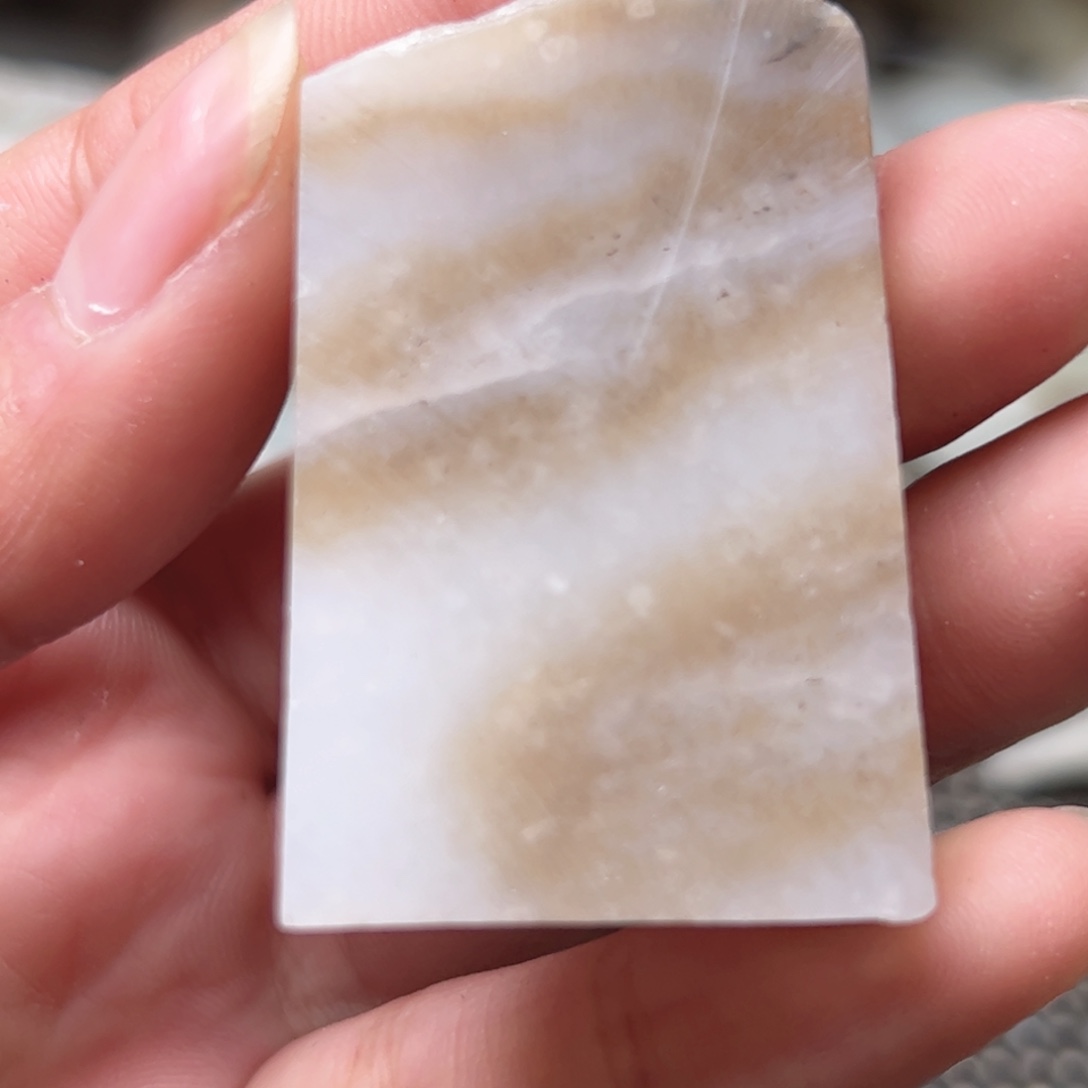 和田玉未镶嵌项链