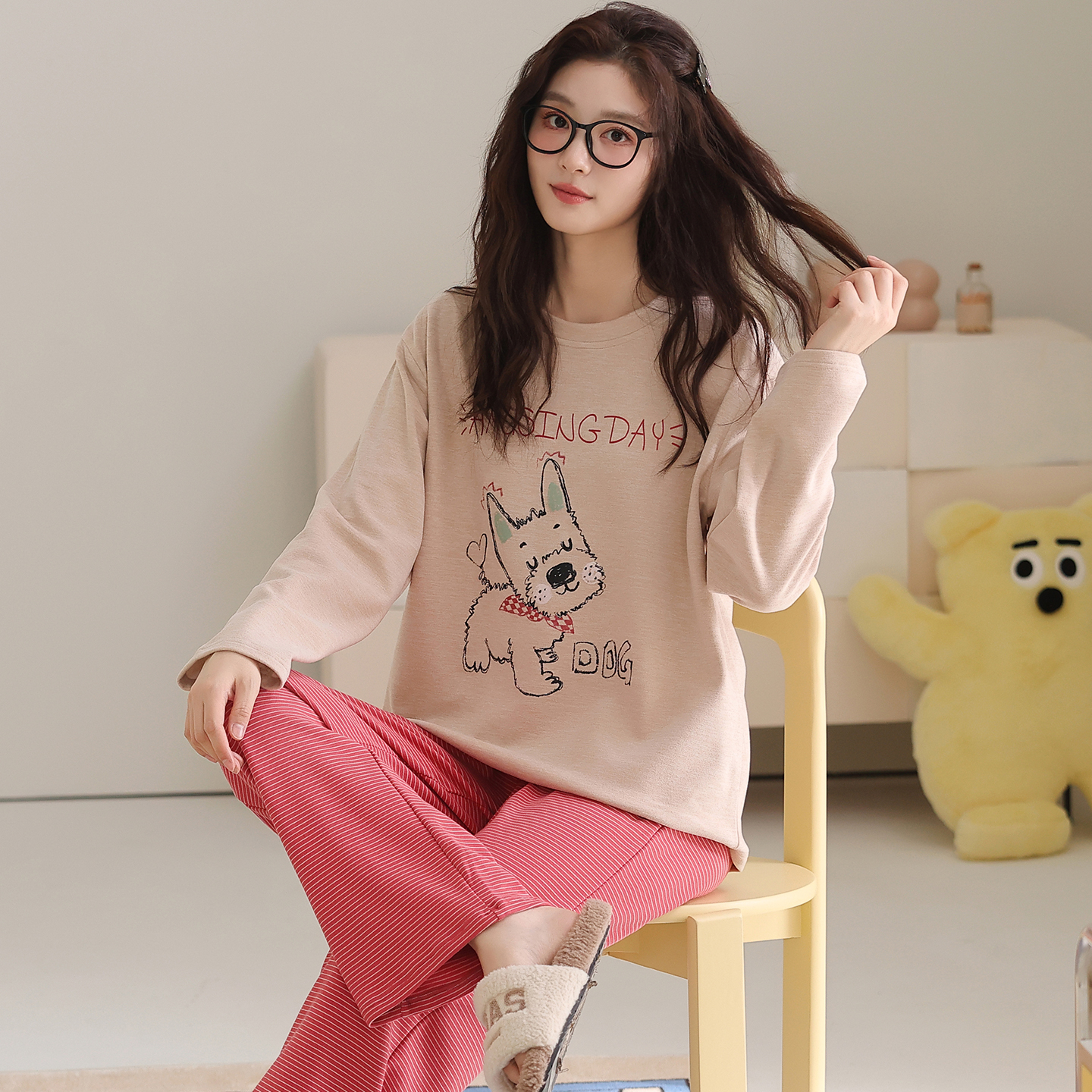  卡之恋睡衣冬季女款新款加厚加绒线条狗毛绒绒家居服【加厚绒】