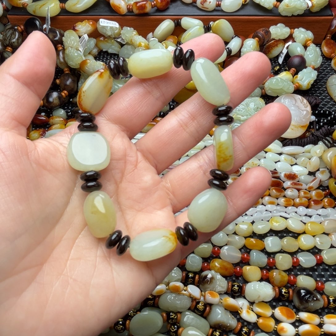 和田玉手链未镶嵌l****5