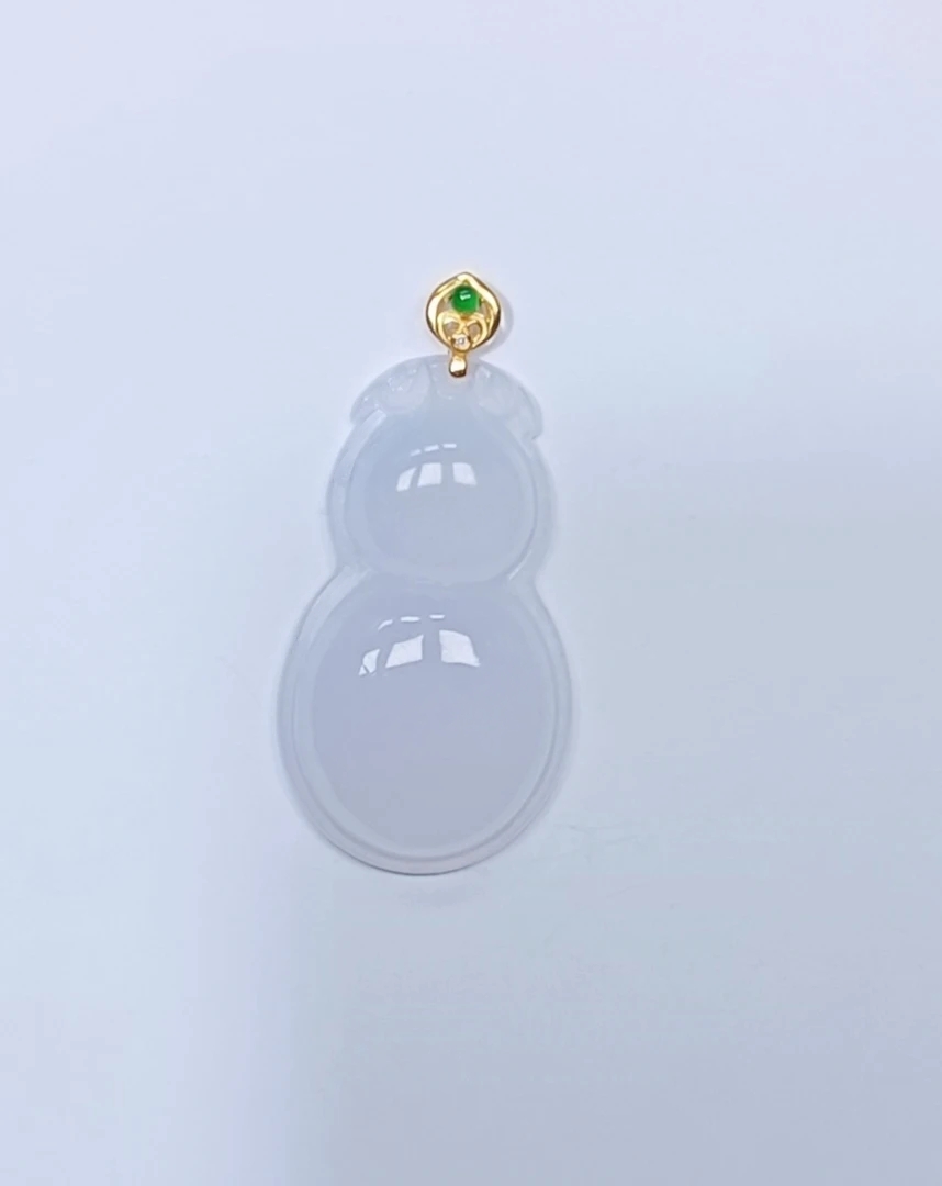 天然缅甸翡翠a货18k金镶嵌葫芦吊坠