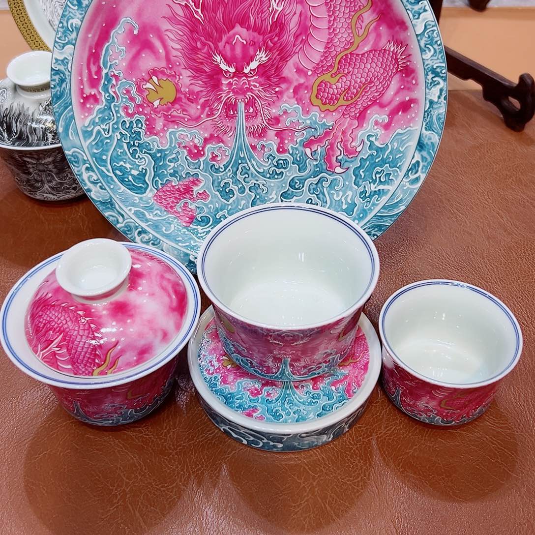 摆件景德镇陶瓷艺术博物有限公司等单位联合