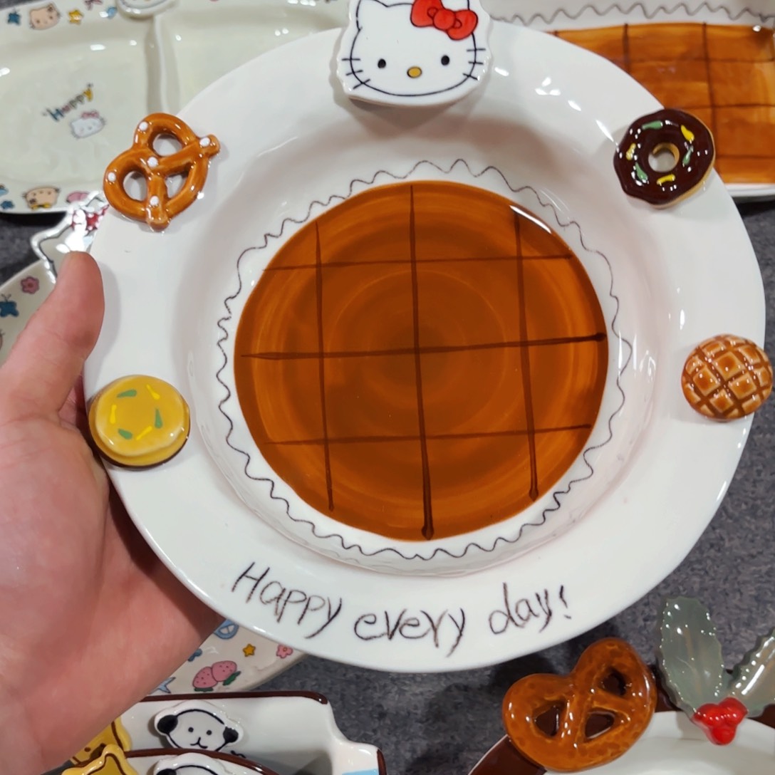 陶瓷卡通猫八寸宽边深盘手工