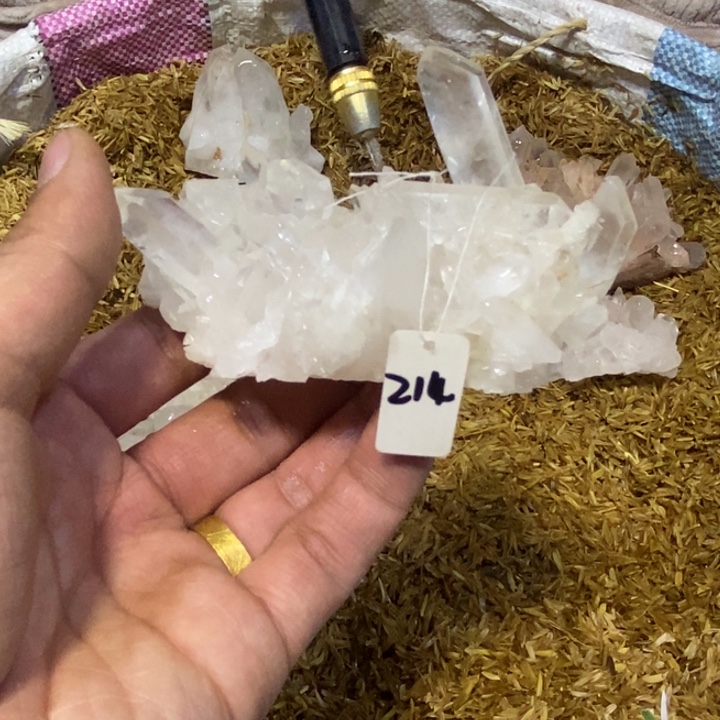 水晶水晶原石摆件未镶嵌