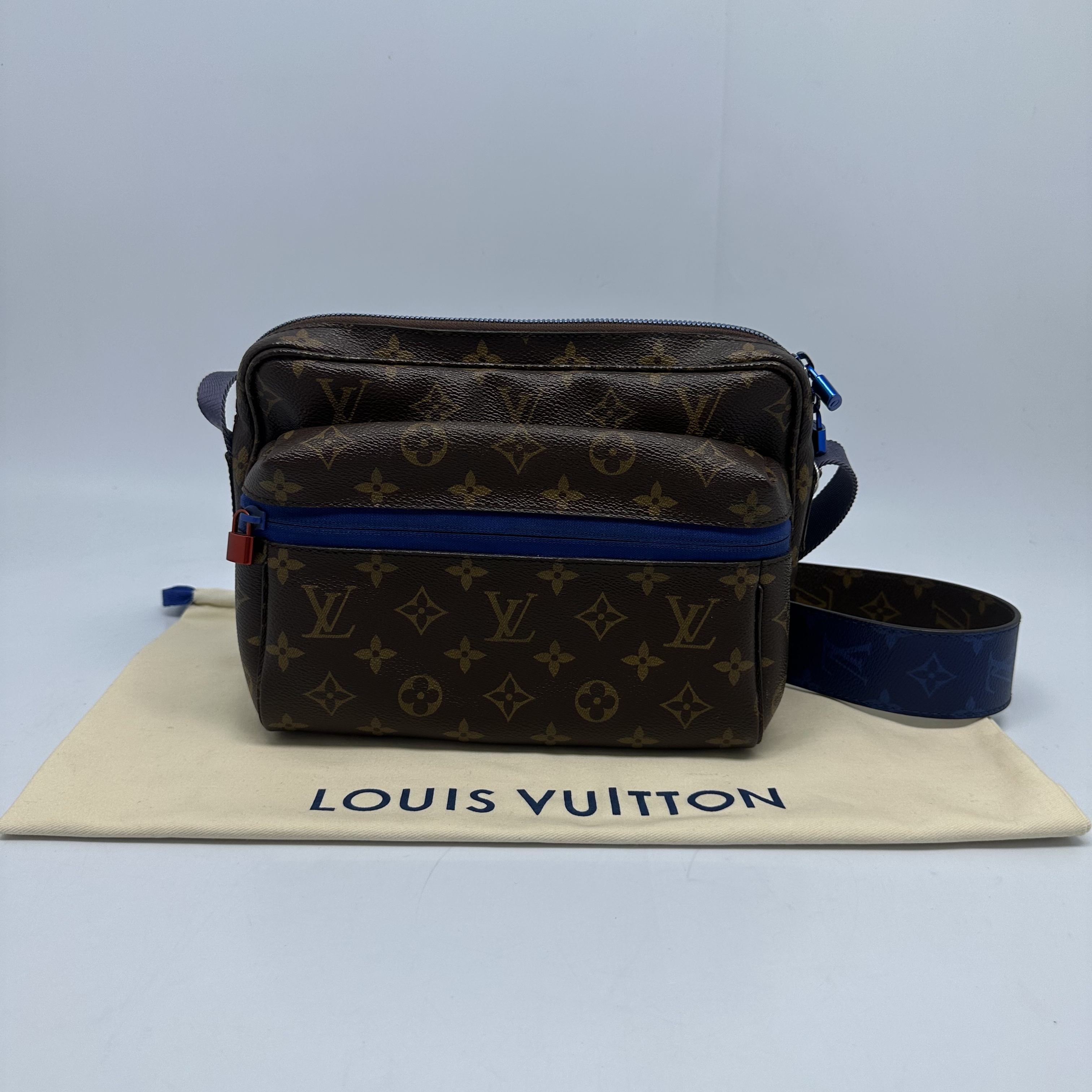95新 LouisVuitton/路易威登 经典棕色明星同款相机包6106